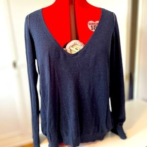 Banana Republic lightweight sweater